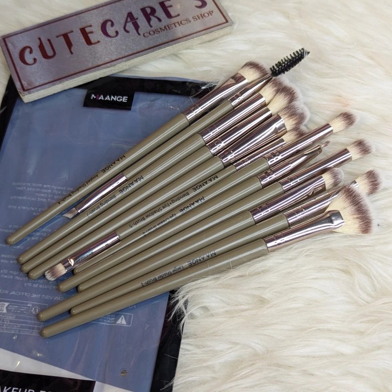 MAANGE 12 Pcs Pro Makeup Brush Set