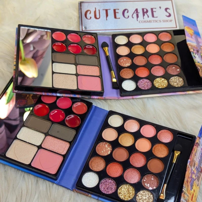 Miss Ayman Eyeshadow palette