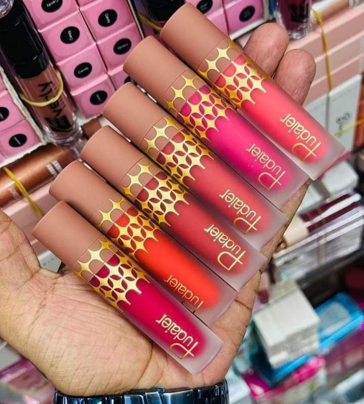 Pudaier Anti-Gravity Lipstick Set