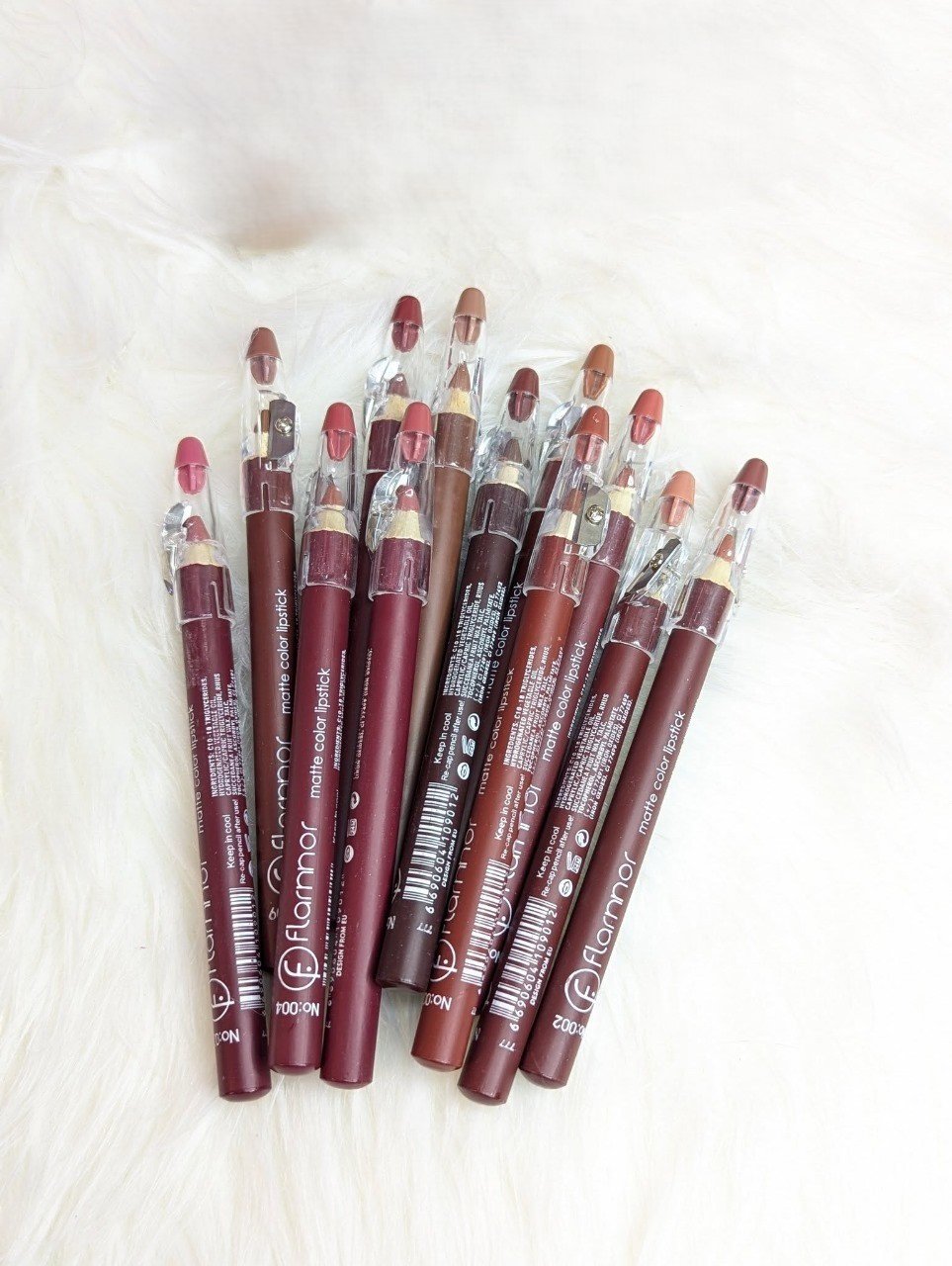 Flormar Rouge 12 Colors Wood Lip Pencil Set with Banners Cap