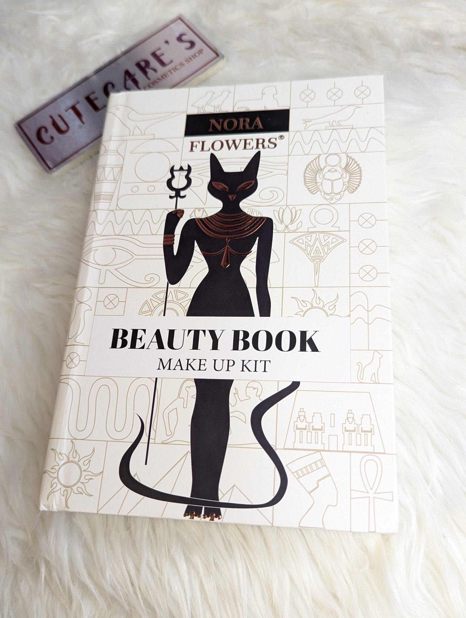 Nora Flowers Beauty Book Makeup Kit