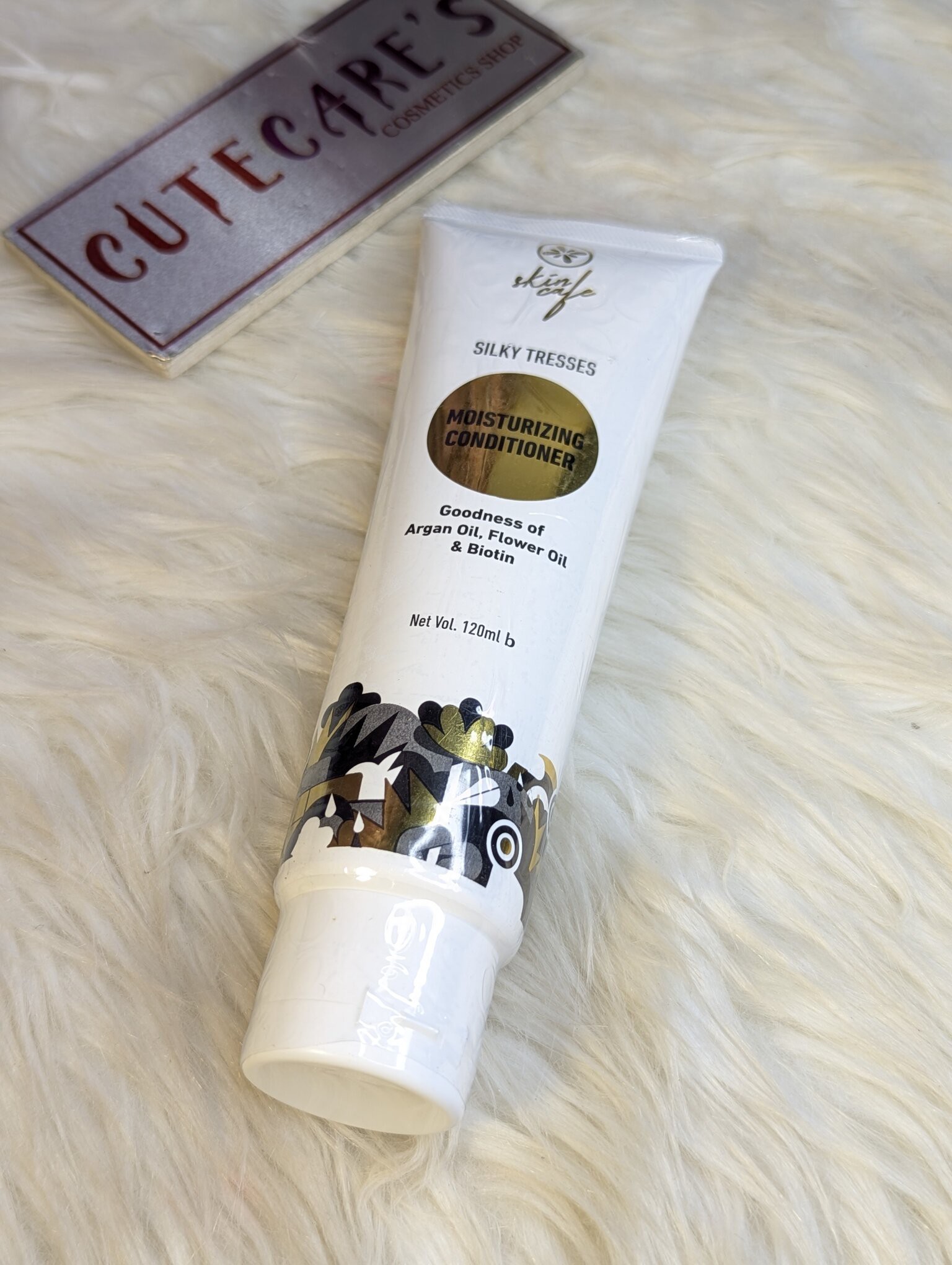 Skin Cafe Silky Tresses Moisturizing Conditioner