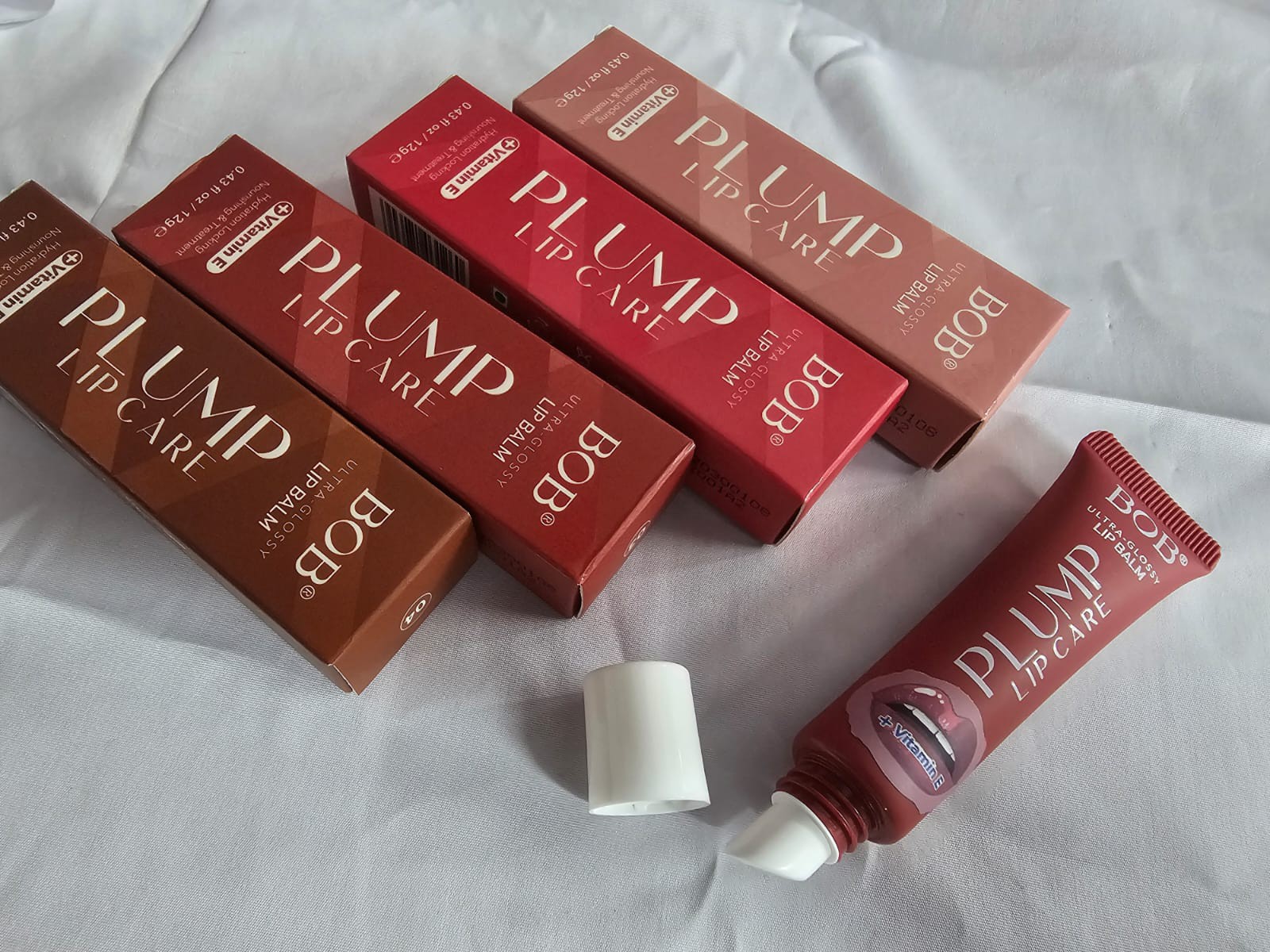 BOB Ultra-Glossy Lip Balm infused with Vitamin E