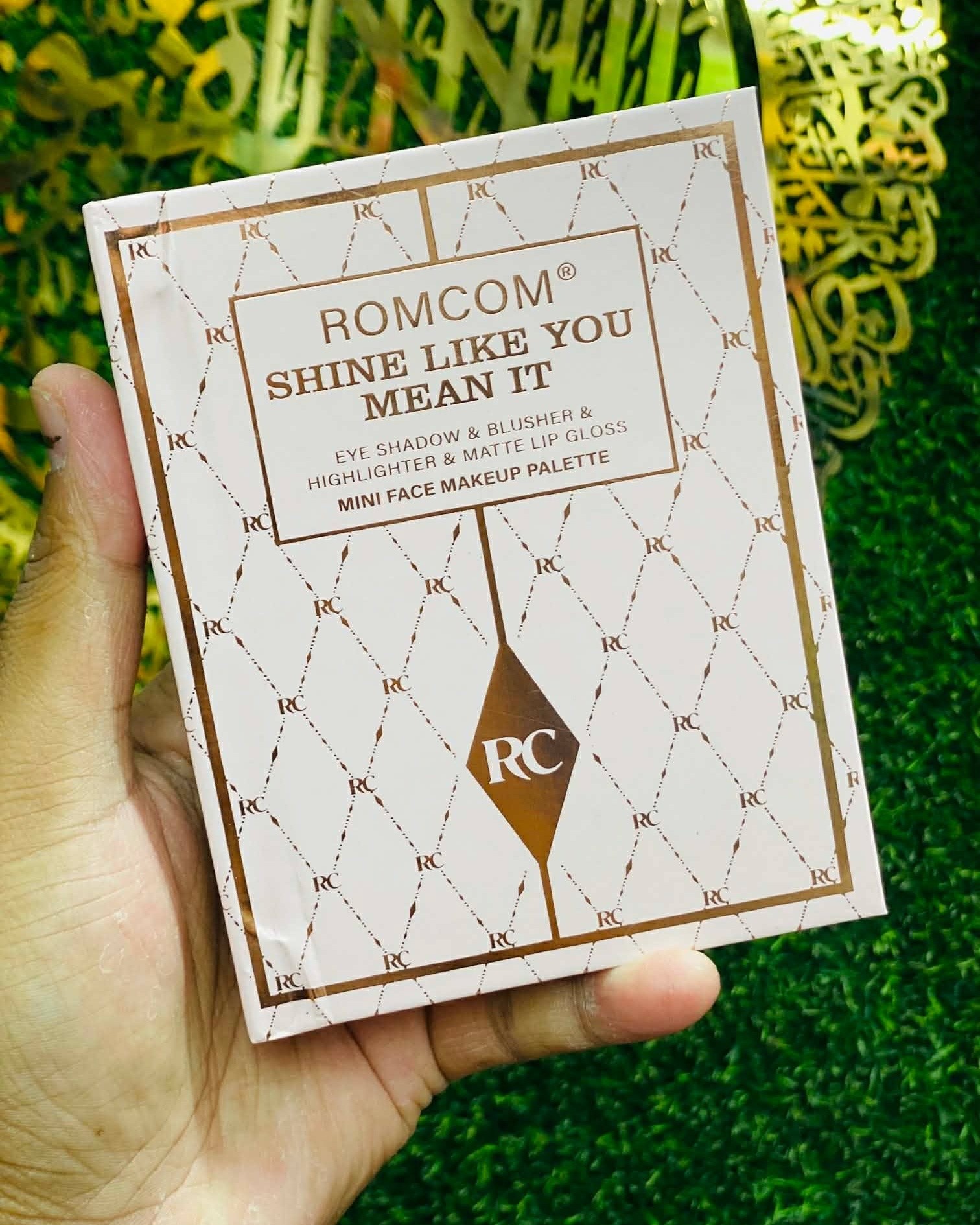 Romcom Shine Like You Mean It Makeup Book Palette